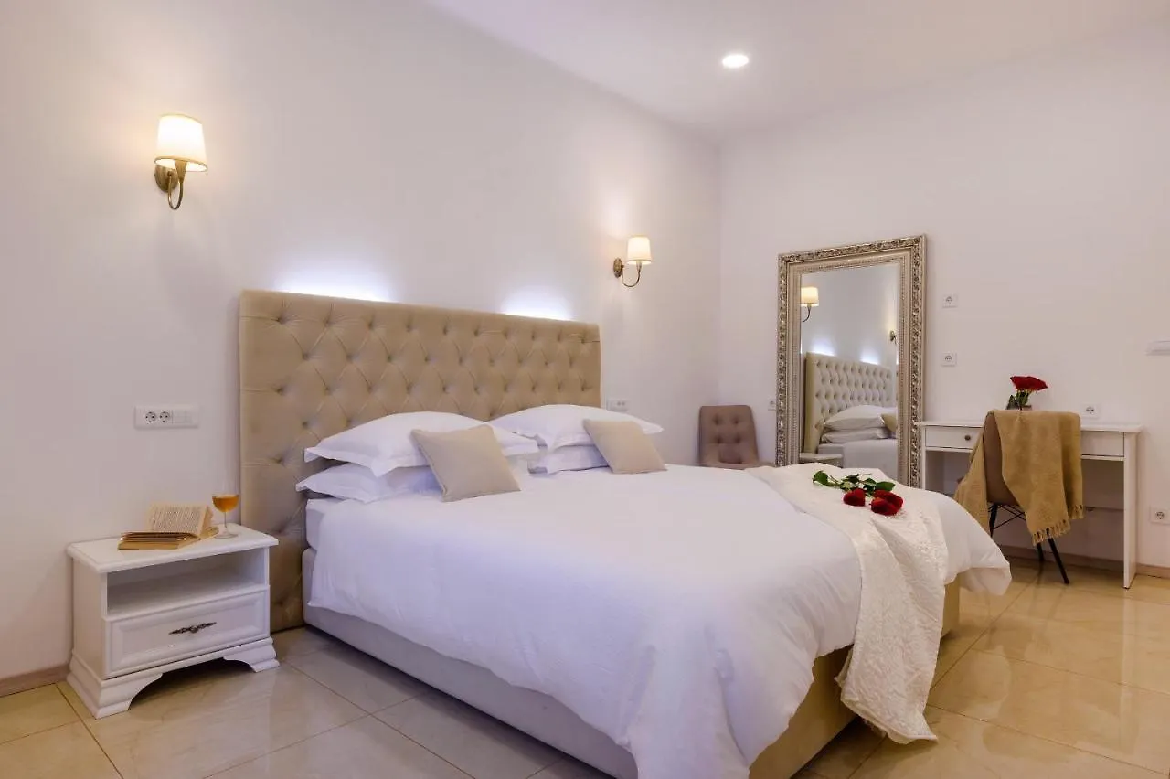 Summer Breeze Luxury Rooms Spalato Croazia
